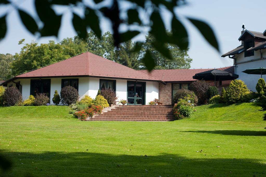 Villa Cyprianowka à Warszowice Extérieur photo